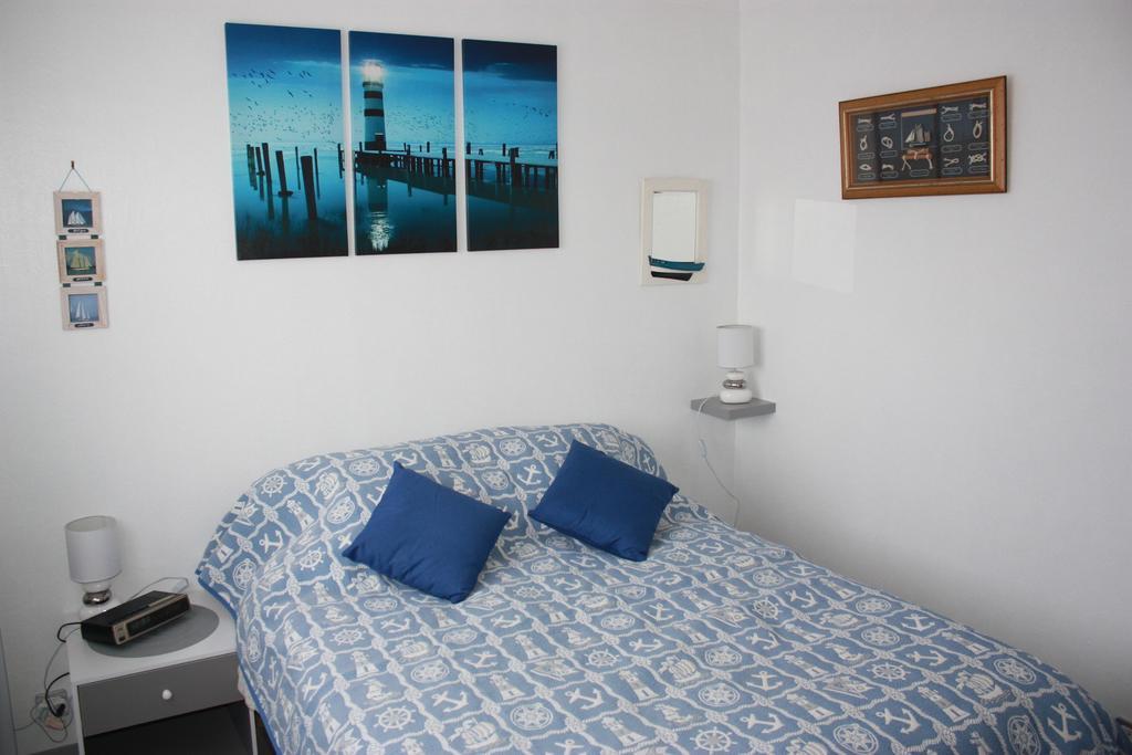 T2-300M Plage-L'Estacade- St Enogat A Динар Экстерьер фото